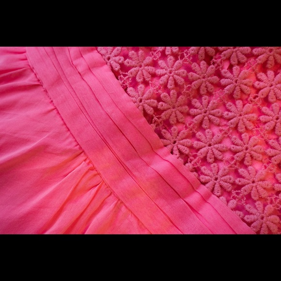 Beautiful Customized Guess dress - Picture 4 of 4